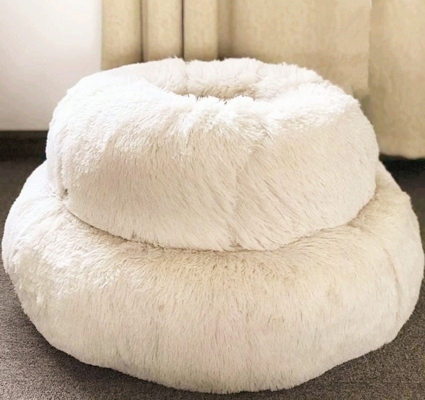 CozyNest™ – Round Plush Calming Pet Bed for Small Dogs & Cats