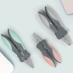 PawTrim™ – Safe Grip Dog Nail Clippers