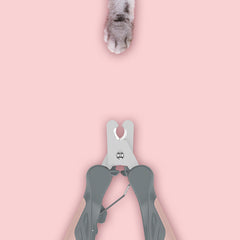PawTrim™ – Safe Grip Dog Nail Clippers